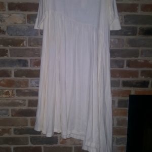 Madeleine Studio 18,100% linen, dress, medium, $100